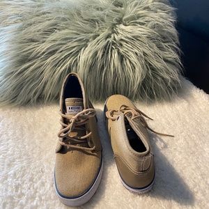 Brand New Boys Nautica shoes